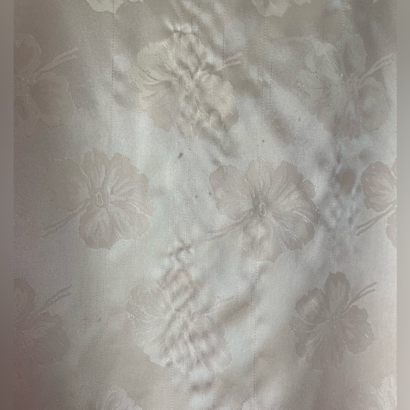 Vintage gold label Victoria Secret robe - Picture 4 of 6